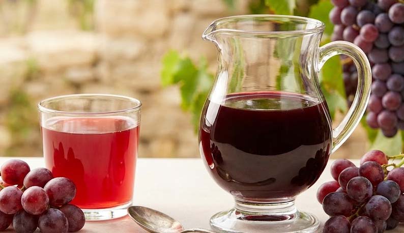Koncentrát šťávy z červených hroznů: Průvodce pro výrobu domácích nápojů